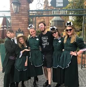 Meet your Posher, Blu